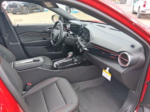 New 2026 Chevrolet Trax RS w/ Driver Confidence Package FWD image 11