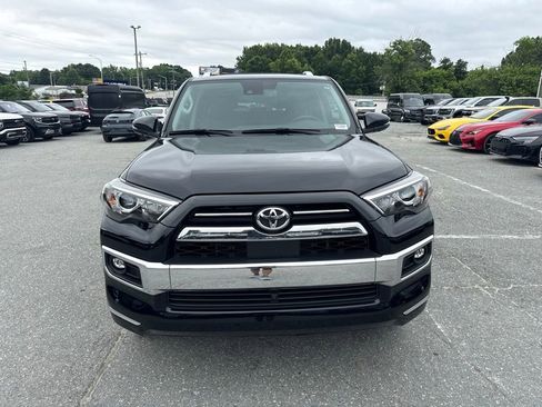 Used 2024 Toyota 4Runner Limited AWD/4WD image 8