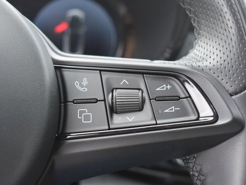 Used 2024 Alfa Romeo Tonale Ti image 23