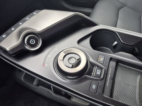 New 2025 Kia EV6 Wind image 21