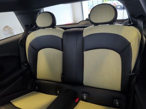 Used 2023 MINI Cooper SE FWD image 34