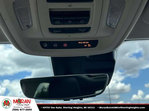 Used 2023 Buick Envision Avenir AWD/4WD image 34