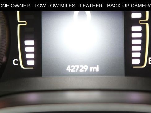 Used 2021 Jeep Cherokee Latitude Lux w/ Trailer Tow Group image 18