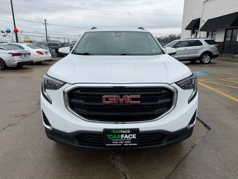 Used 2020 GMC Terrain SLE image 1