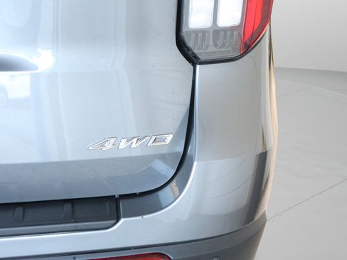 Used 2025 Ford Explorer ST-Line w/ ST-Line Street Pack AWD/4WD image 36