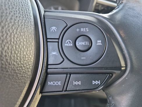 Used 2024 Toyota Corolla SE w/ SE Premium Package FWD image 20