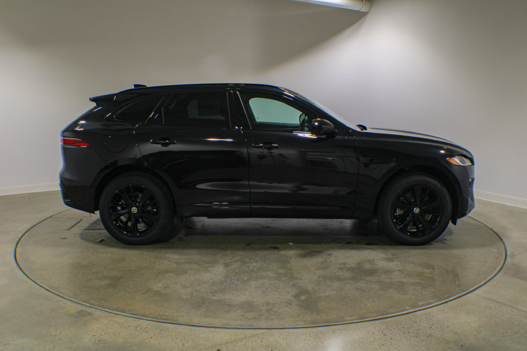 New 2026 Jaguar F-PACE R-Dynamic S AWD/4WD image 7