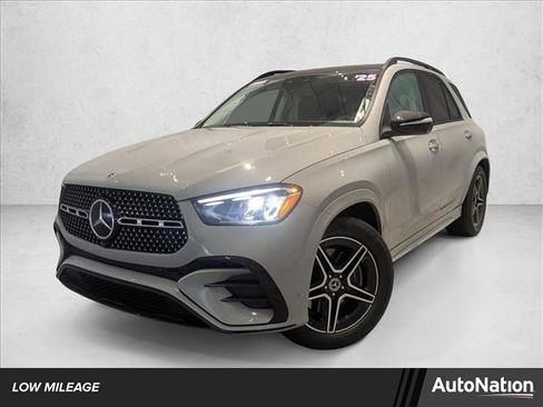 Used 2025 Mercedes-Benz GLE 350 4MATIC image 1