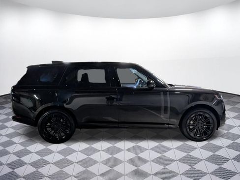 New 2026 Land Rover Range Rover Long Wheelbase SE AWD/4WD image 6