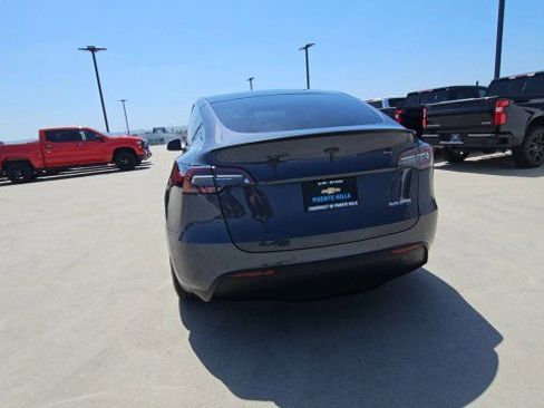 Used 2020 Tesla Model Y Performance AWD/4WD image 7