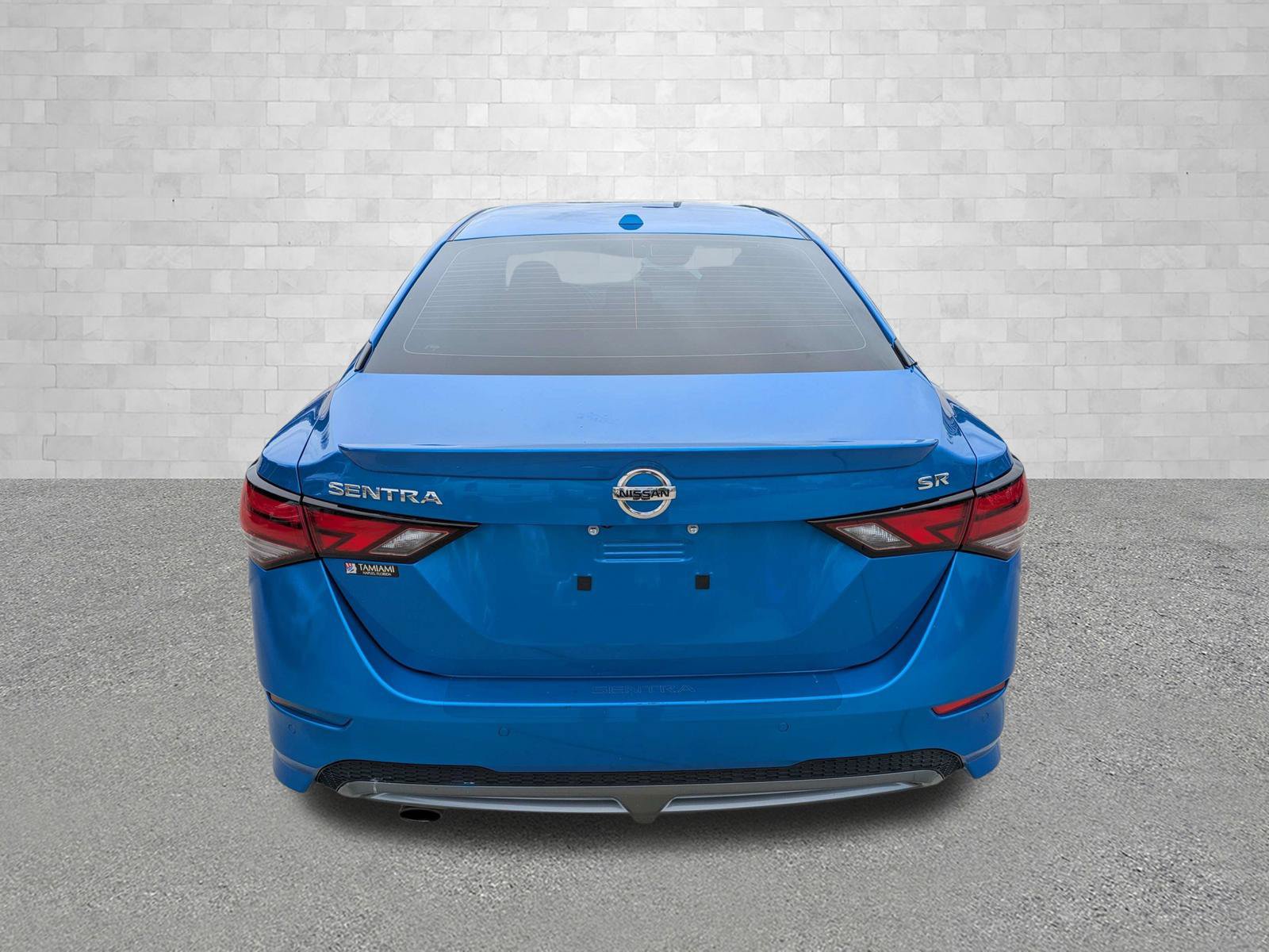 Used 2023 Nissan Sentra SR w/ SR Premium Package FWD image 3
