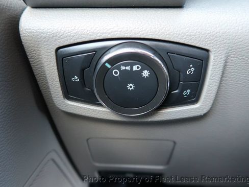 Used 2021 Ford F250 XL w/ Power Equipment Group RWD image 32