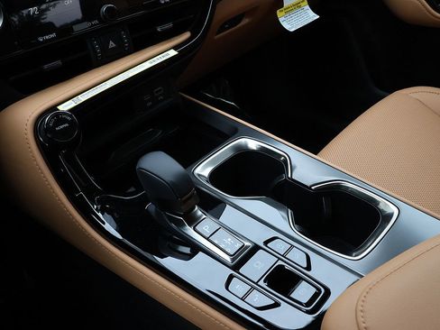 New 2026 Lexus NX 350 AWD image 23