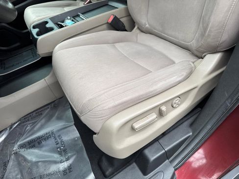 Used 2021 Honda Odyssey EX image 16