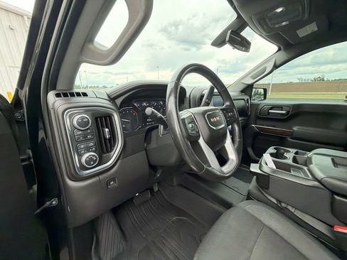 Used 2020 GMC Sierra 1500 Elevation w/ Elevation Value Package AWD/4WD image 10