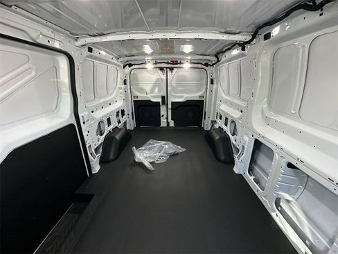 New 2025 Ford Transit 150 Low Roof image 21