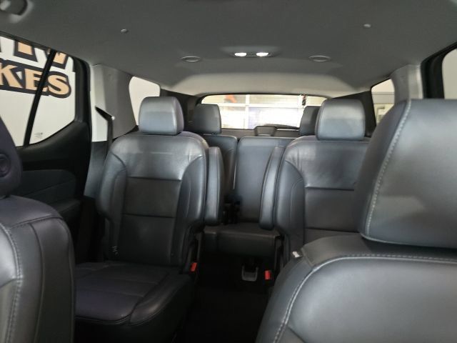 Used 2019 Chevrolet Traverse LT AWD/4WD image 19