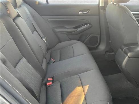 Used 2022 Nissan Altima 2.5 SV w/ SV Premium Package image 20