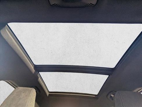 Used 2026 BMW X1 xDrive28i w/ Technology Package image 13