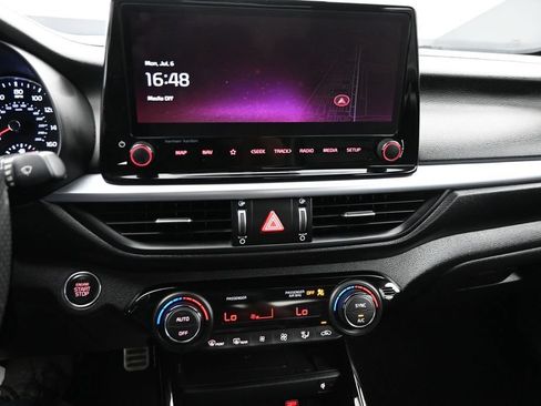 Used 2023 Kia Forte GT-Line w/ GT-Line Premium Package FWD image 14