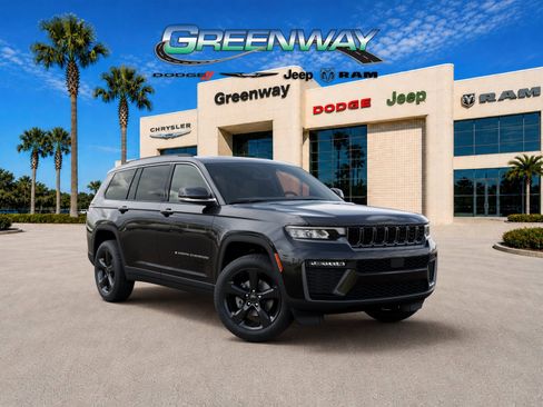 New 2026 Jeep Grand Cherokee L Limited w/ Limited Altitude Package RWD image 5