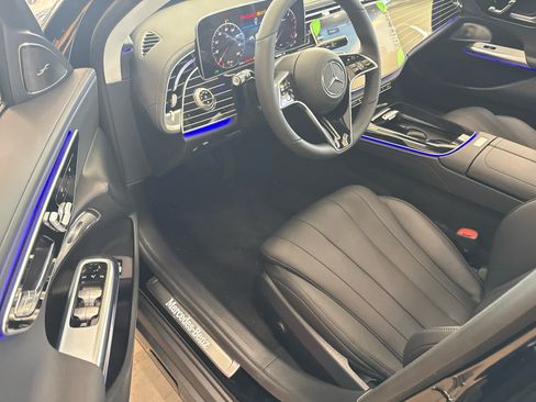 Used 2025 Mercedes-Benz E 450 4MATIC All-Terrain Wagon image 9
