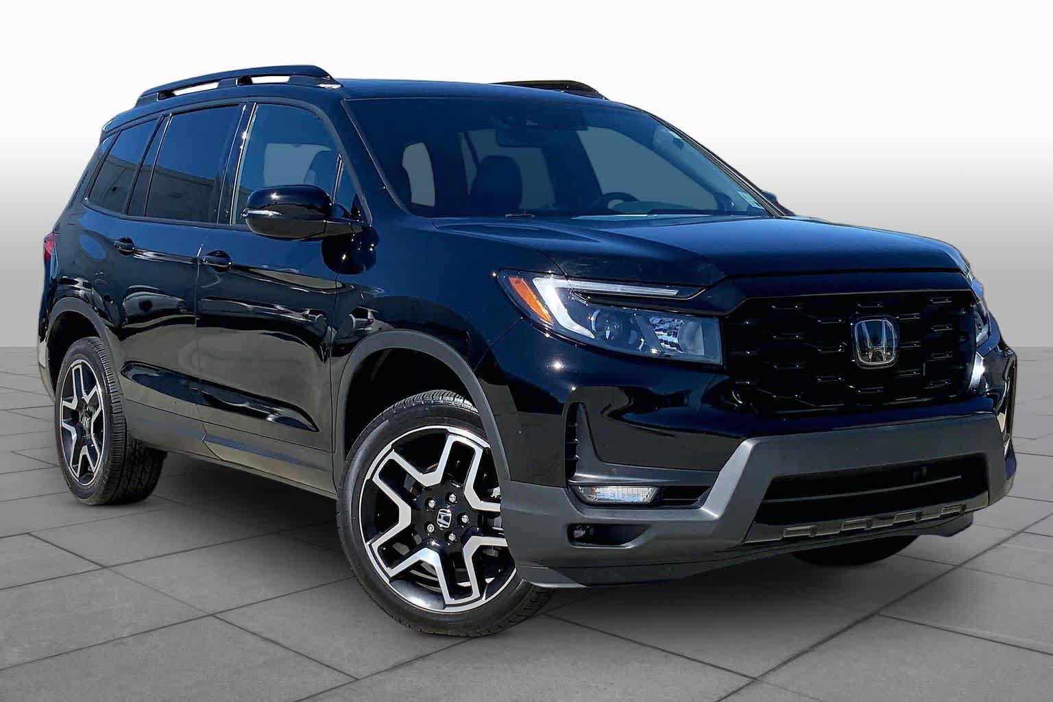Used 2023 Honda Passport Elite image 3