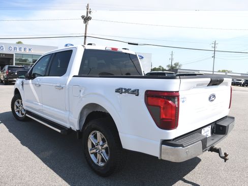 Used 2025 Ford F150 XLT w/ Equipment Group 301A Standard AWD/4WD image 6