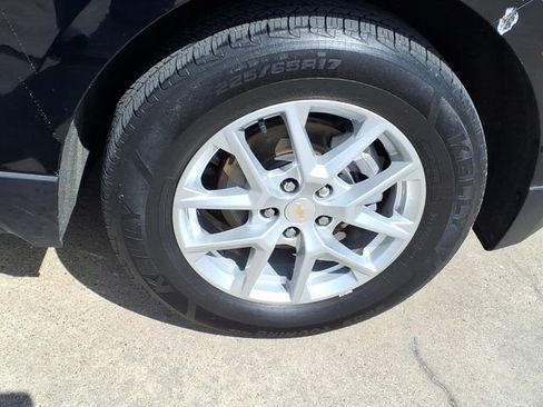 Used 2024 Chevrolet Equinox LT AWD/4WD image 21