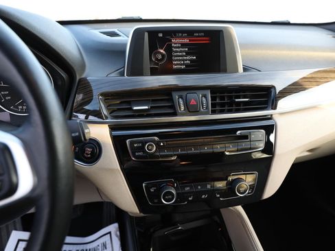 Used 2016 BMW X1 xDrive28i AWD/4WD image 19