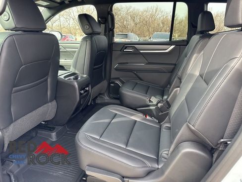 New 2026 GMC Acadia Elevation w/ Black Edition AWD/4WD image 12