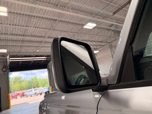 Used 2021 Ford Bronco Badlands AWD/4WD image 12