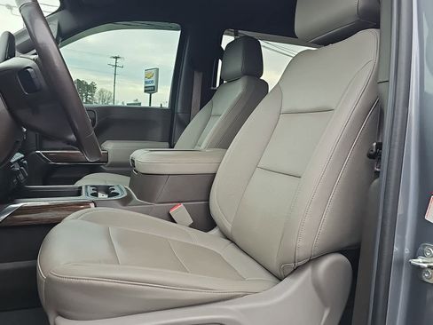 Used 2022 Chevrolet Silverado 1500 RST image 17