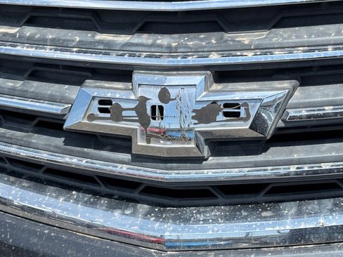 Used 2013 Chevrolet Traverse LTZ FWD image 9