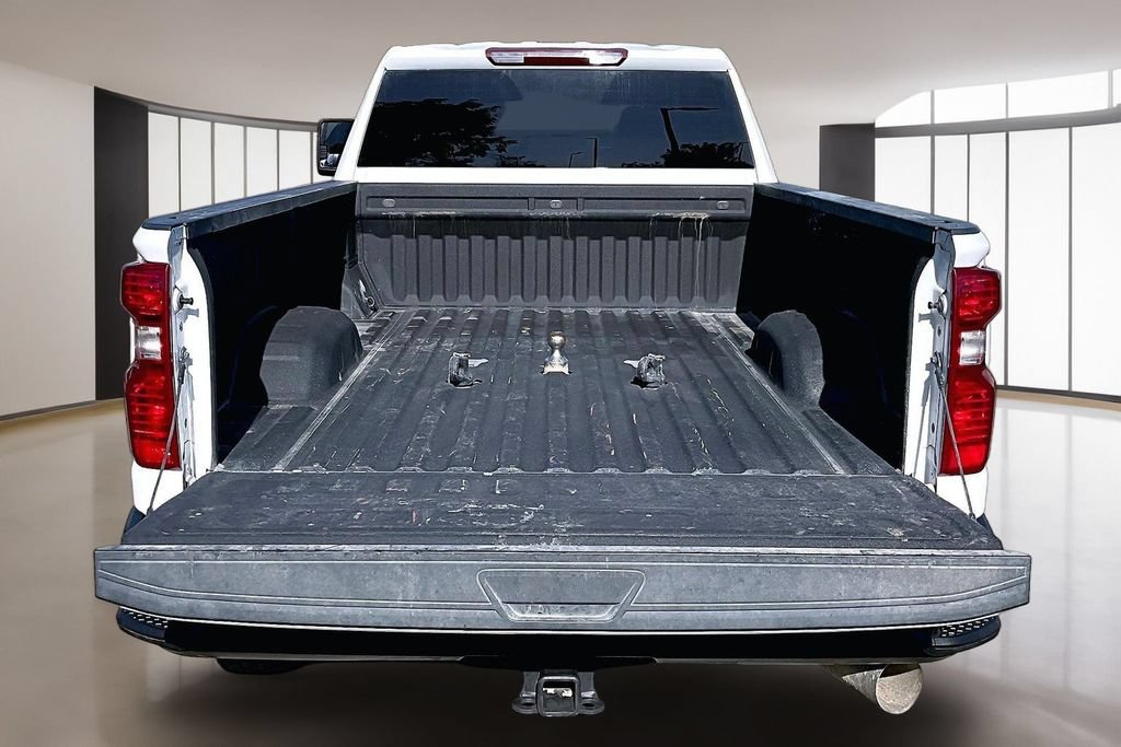 Used 2025 Chevrolet Silverado 3500 W/T AWD/4WD image 30