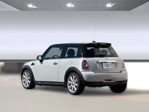 Used 2013 MINI Cooper Hardtop FWD image 3
