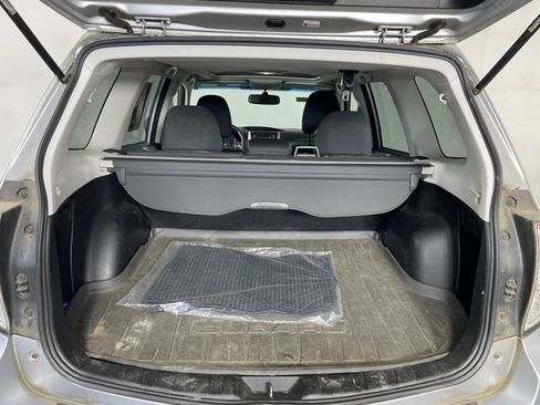 Used 2013 Subaru Forester 2.5X Premium w/ All-Weather Plus Pkg AWD/4WD image 15