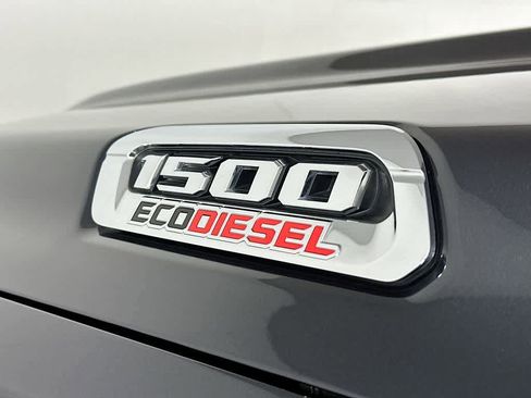 Used 2021 RAM 1500 Limited image 7