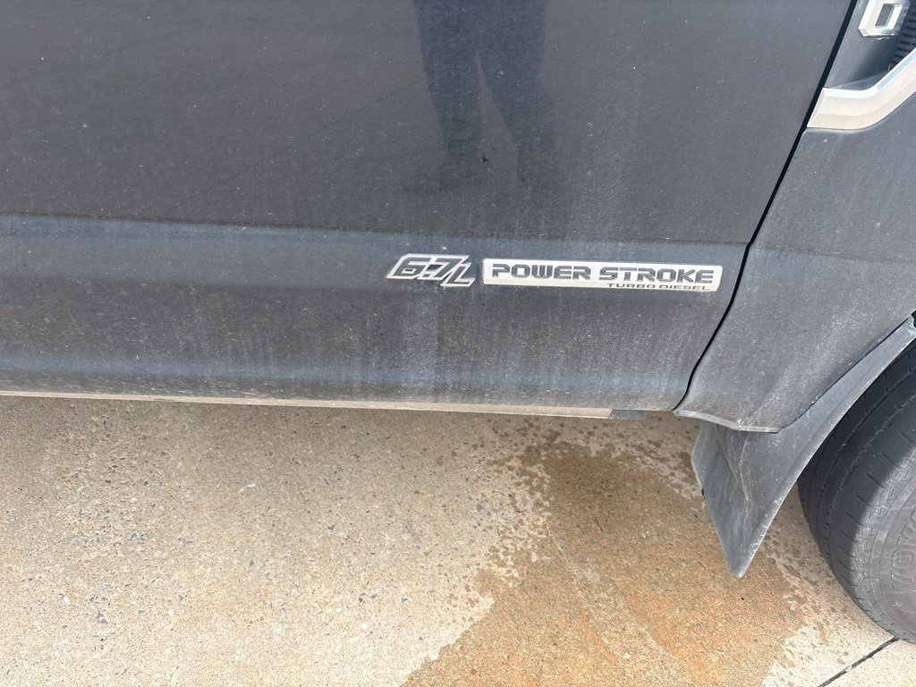 Used 2019 Ford F350 Platinum AWD/4WD image 4