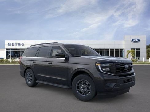 New 2026 Ford Expedition Active RWD image 7