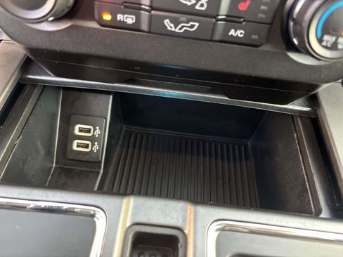 Certified 2020 Ford F150 XLT w/ Equipment Group 302A Luxury image 25