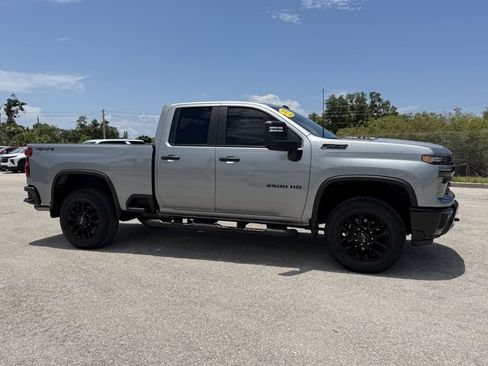 Used 2026 Chevrolet Silverado 2500 Custom w/ Custom Value Package AWD/4WD image 2