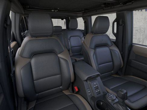 New 2025 Ford Bronco Big Bend w/ Black Diamond Package image 10