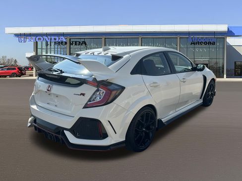 Used 2019 Honda Civic Type R image 4