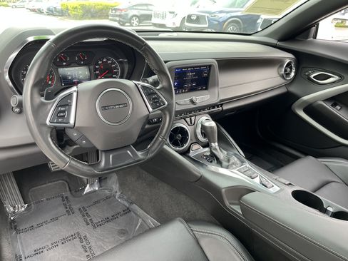 Used 2023 Chevrolet Camaro LT RWD image 15