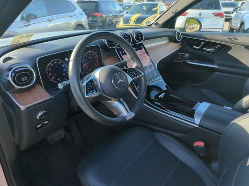 Used 2023 Mercedes-Benz GLC 300 image 6