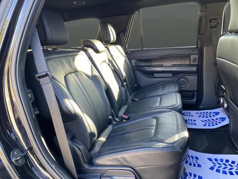 Used 2019 Ford Expedition Limited image 41