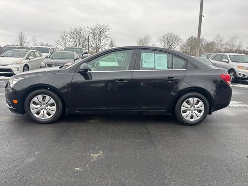 Used 2012 Chevrolet Cruze LS image 3