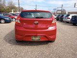Used 2013 Hyundai Accent GS image 6