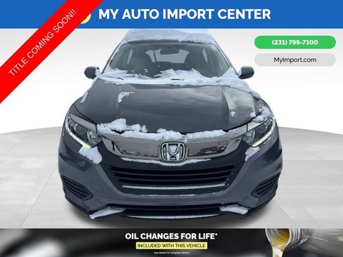 Used 2022 Honda HR-V LX image 2